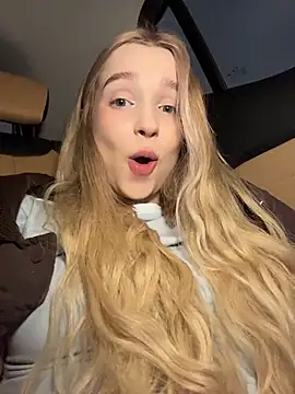 -teenytiny- online show from 01.11.26