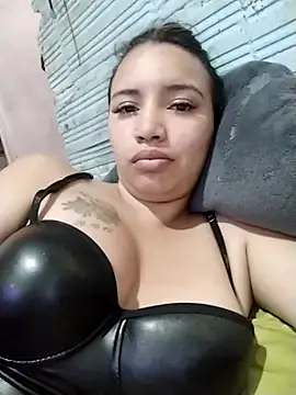 liliymike19 online show from 02.18.26