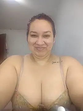 Snapshot of sharon_G chatting on 02.28.26 sharon G online show from 02.28.26