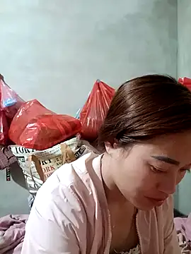 little-effy online show from 03.30.26