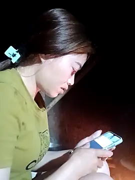 little-effy online show from 04.01.26