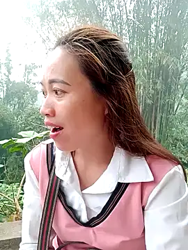 little-effy online show from 04.05.26