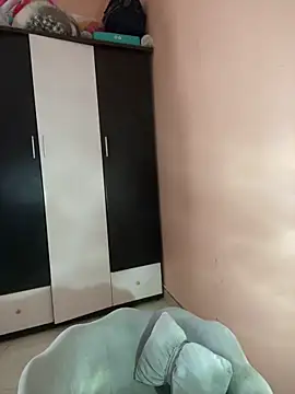 Bae1103  online show from 12.14.25