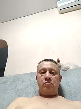 Snapshot of Sashabikros chatting on 02.20.26 Sashabikros online show from 02.20.26