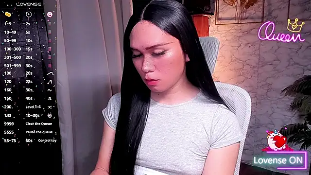 xSweet Gigi online show from 03.10.26