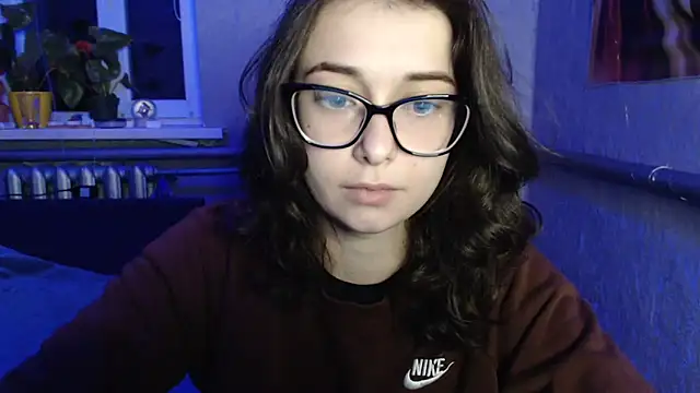 Snapshot of Angelik5371 chatting on 04.22.26 Angelik5371 online show from 04.22.26