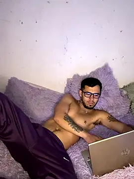 Snapshot of DavidNyx chatting on 01.14.26 DavidNyx online show from 01.14.26