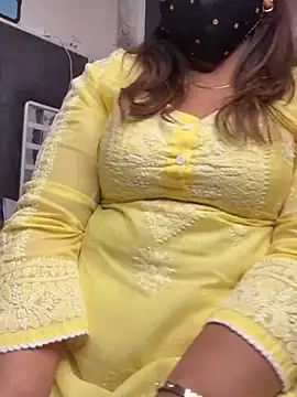 Snapshot of butterflyslay chatting on 02.01.26 butterflyslay online show from 02.01.26