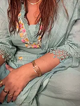 Snapshot of butterflyslay chatting on 03.02.26 butterflyslay online show from 03.02.26