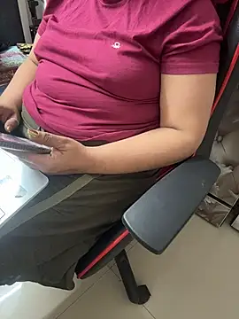 Snapshot of butterflyslay chatting on 03.29.26 butterflyslay online show from 03.29.26