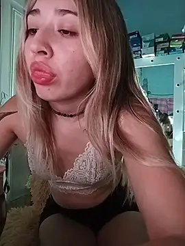 soylulita07 online show from 03.18.26