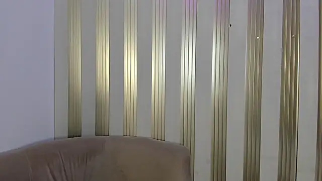 Snapshot of amber__moon_ chatting on 01.15.26 amber moon online show from 01.15.26