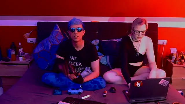 AskAveryAnything online show from 07.25.26