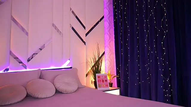 Snapshot of MollyyMayy chatting on 02.28.26 MollyyMayy online show from 02.28.26