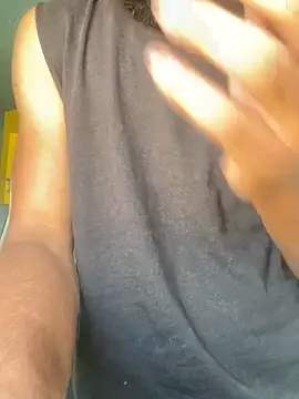 Snapshot of impremiumboy chatting on 12.17.25 impremiumboy online show from 12.17.25