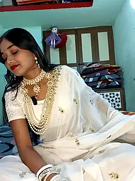 Hot-priyaa1 online show from 01.12.26