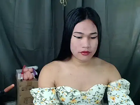 AnastasiaLuxe online show from 12.19.25