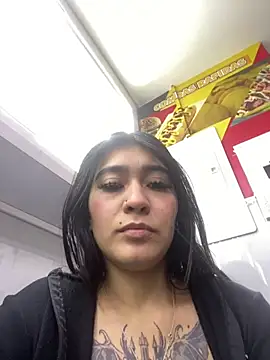 MiaFox 03 online show from 04.21.26