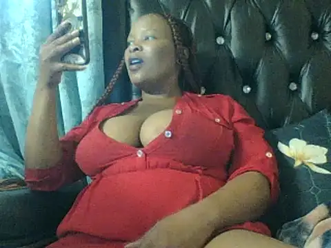 Snapshot of BustyBabyJ chatting on 02.18.25 BustyBabyJ online show from 02.18.25