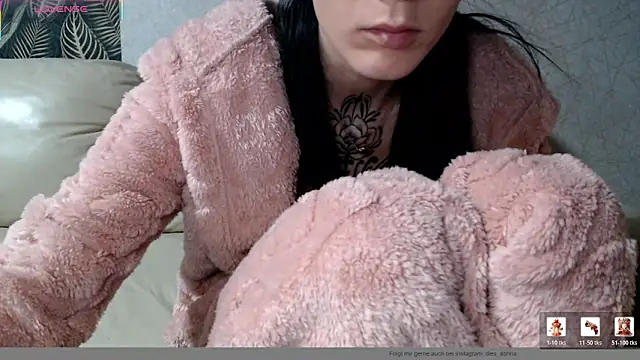 Snapshot of dein_traumchen chatting on 02.22.26 dein traumchen online show from 02.22.26