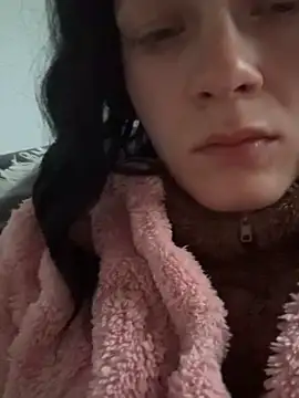 Snapshot of dein_traumchen chatting on 03.21.26 dein traumchen online show from 03.21.26