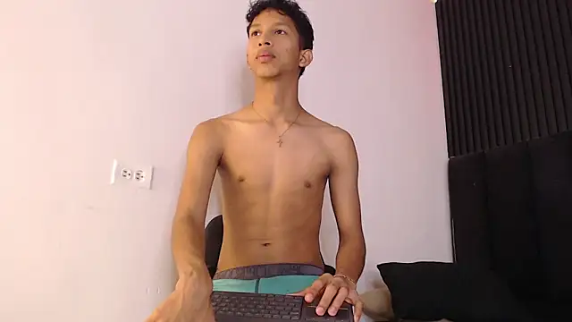 SmoothAlpha  online show from 02.12.26