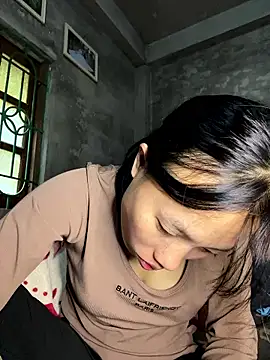 Glass ly online show from 01.08.26