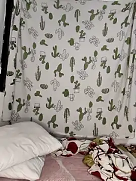 Snapshot of Aleinad16 chatting on 03.21.26 Aleinad16 online show from 03.21.26