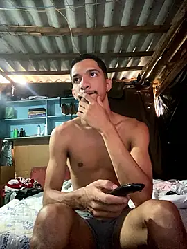 Snapshot of rocchw chatting on 01.14.26 rocchw online show from 01.14.26