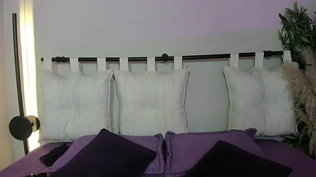 Snapshot of sophie_blake__ chatting on 02.11.26 sophie blake online show from 02.11.26