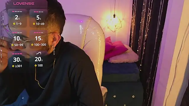 annie and ryan online show from 03.03.26