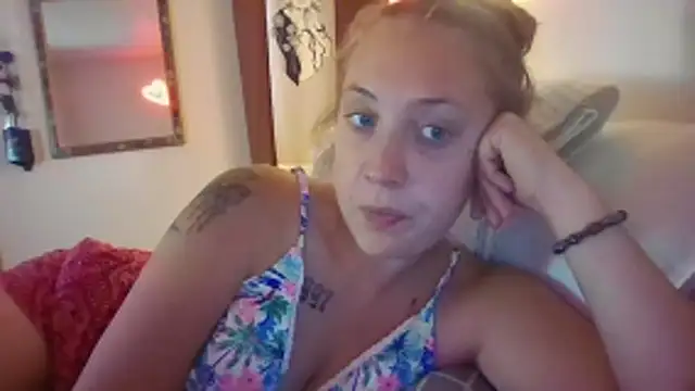 dixielover1229 online show from 06.15.26