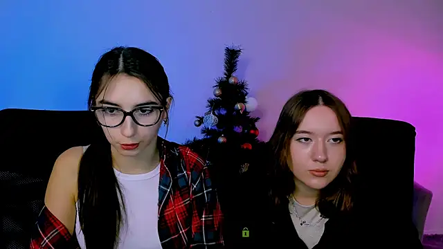 mila firee online show from 12.16.25