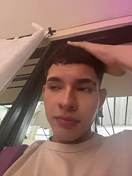 Snapshot of ValerySalasar_ chatting on 02.17.26 ValerySalasar online show from 02.17.26