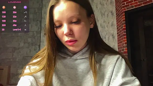 Snapshot of Cara_Sweet1 chatting on 05.03.26 Cara Sweet1 online show from 05.03.26
