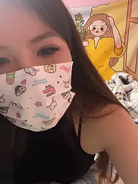 Snapshot of Momochen8839 chatting on 02.26.26 Momochen8839 online show from 02.26.26