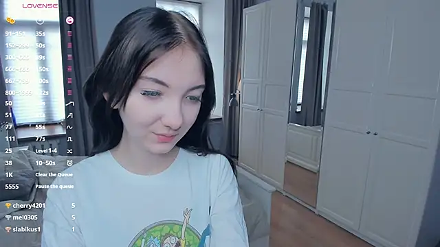 JanettVeld online show from 12.14.25