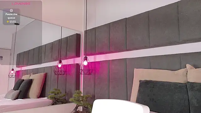 Snapshot of luna_blannco chatting on 01.08.26 luna blannco online show from 01.08.26