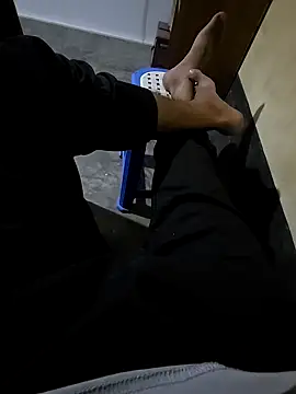 SHARIF12123 online show from 04.14.26