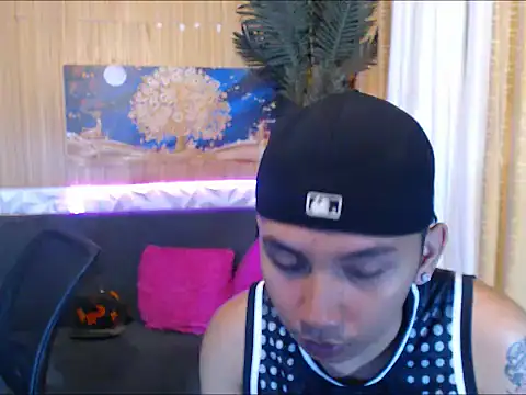 Snapshot of dylan_hardfucker chatting on 02.08.26 dylan hardfucker online show from 02.08.26