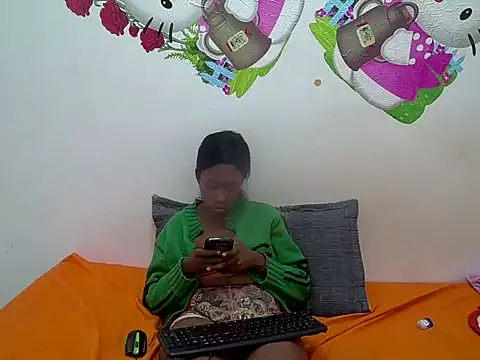 MissSexyVibe32 online show from 12.14.25