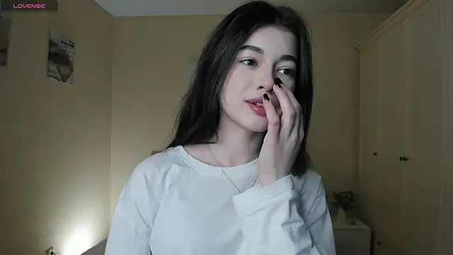 LisaColee online show from 03.29.26