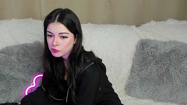 LisaColee online show from 06.06.26