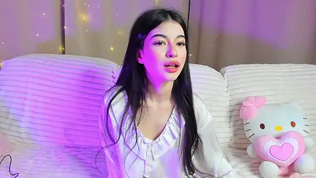 LisaColee online show from 06.16.26