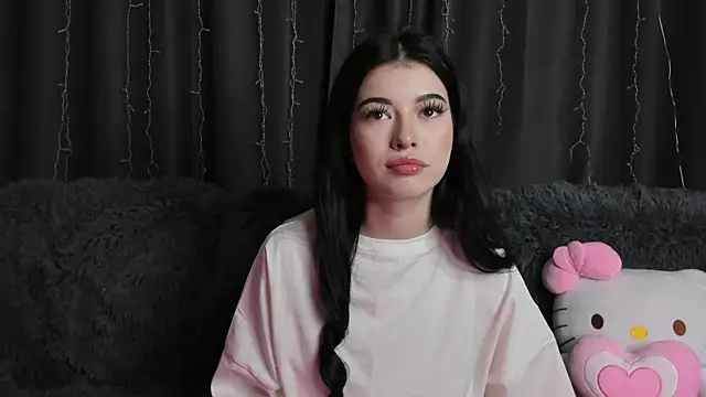 LisaColee online show from 06.23.26