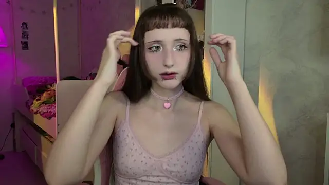 MiraJades online show from 05.23.26
