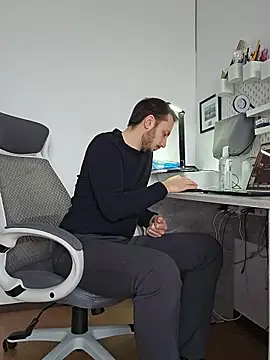 Snapshot of Lovebackground chatting on 02.27.26 Lovebackground online show from 02.27.26