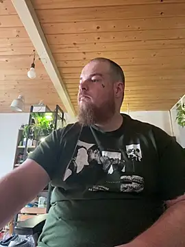 YoursxTruly online show from 02.26.26