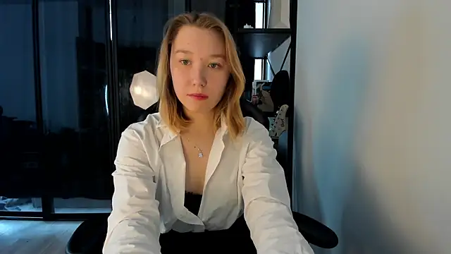 Snapshot of Agatha_Mayson chatting on 02.06.26 Agatha Mayson online show from 02.06.26