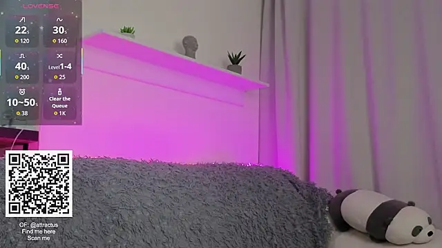 Snapshot of TinaAngel chatting on 02.18.26 TinaAngel online show from 02.18.26